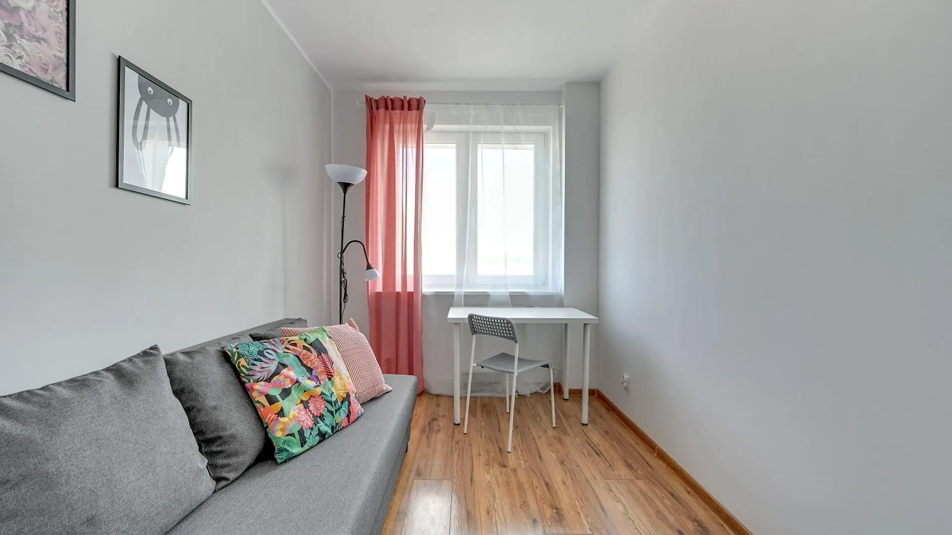 Rooms Pilotow 5B - Gdansk Zaspa 0*,  Poland