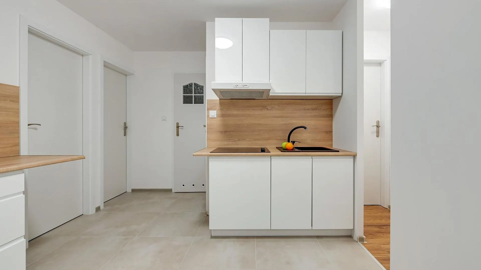 Rooms Pilotow 5B - Gdansk Zaspa Homestay